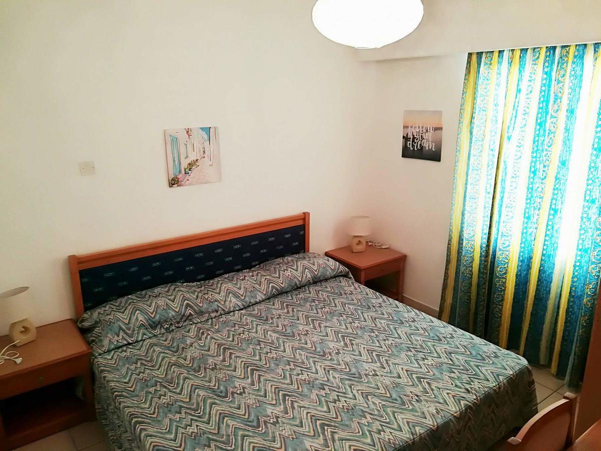 Mike'S Basilica Apartment Paphos Luaran gambar